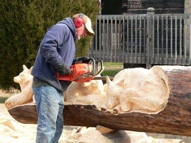 Shangrala's Chainsaw Wood Carving Art