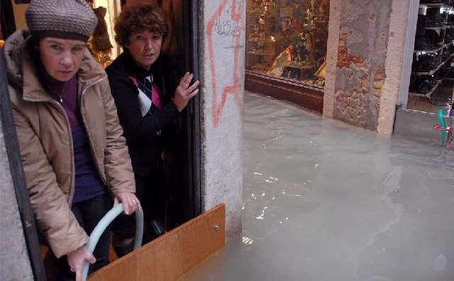 Shangrala's Venice Winter Flood