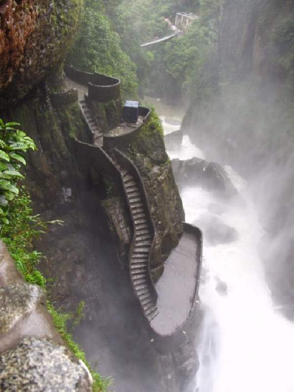 Shangrala's World's Most Extreme Stairs