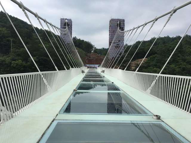 Shangrala's World's Longest Glass Bridge