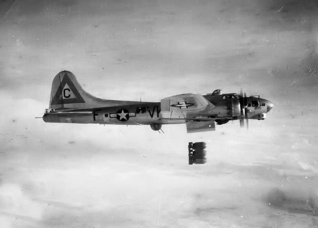 Shangrala's USAAF Bombs US City