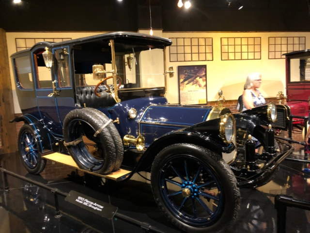 Shangrala's Gateway Auto Museum