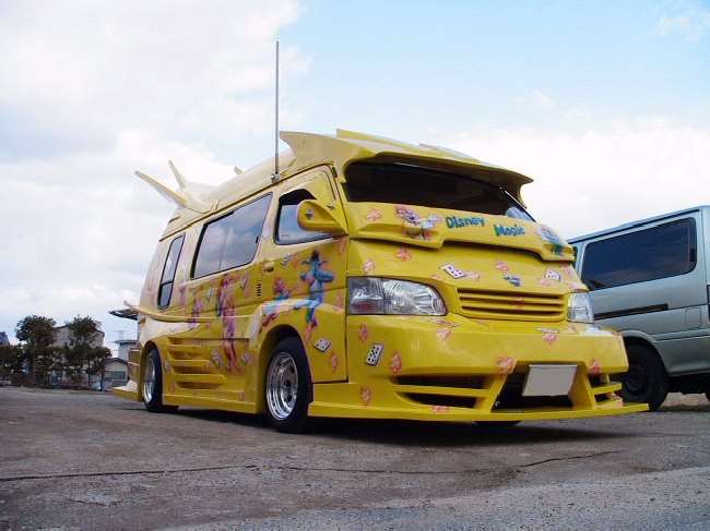 Shangrala's Freaky Art Vans