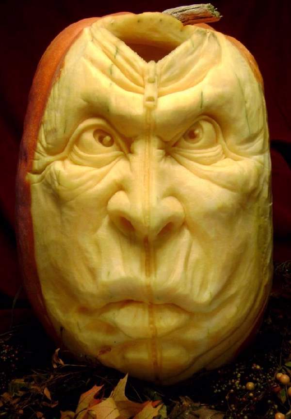Shangrala's Extreme Pumpkin Art