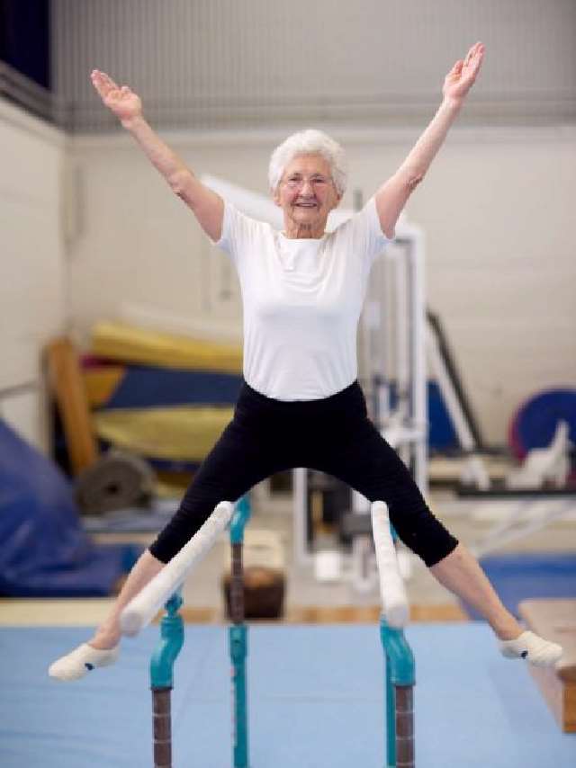 Shangrala's 86 Year Old Grandma Gymnast