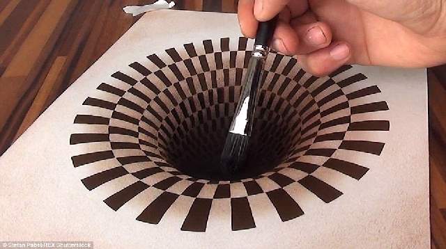 Shangrala's Stefan Pabst 3D Paintings