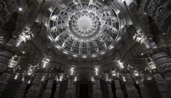 Shangrala's BAPS Shri Swaminarayan Mandir