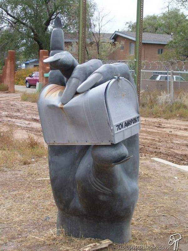 Humor With Mailboxes 2