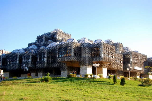 Shangrala's Ugly Architecture