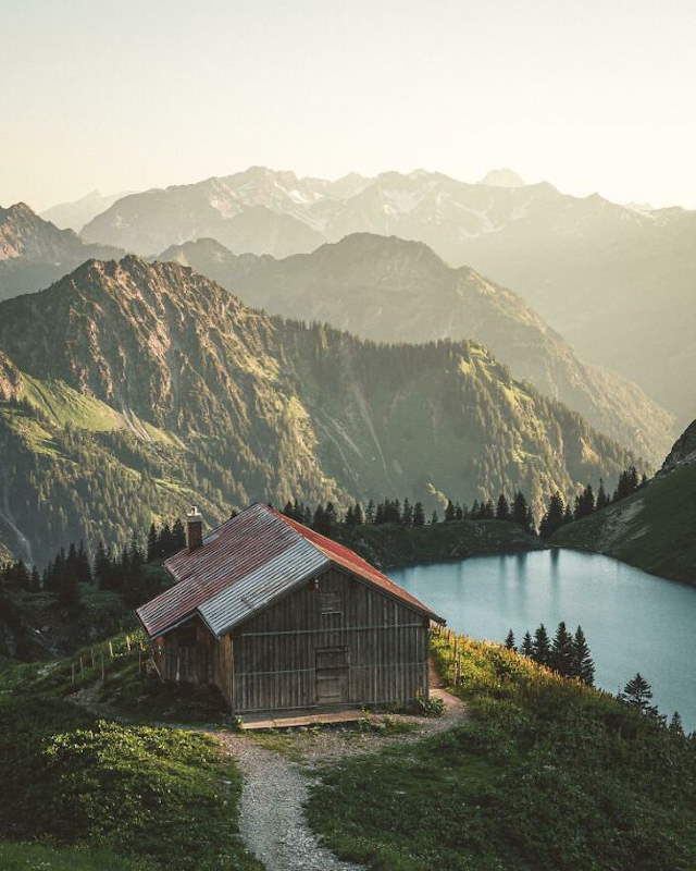 Shangrala's Cabins With Rustic Charm