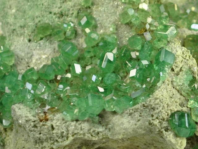 Shangrala's World's Rarest Gemstones
