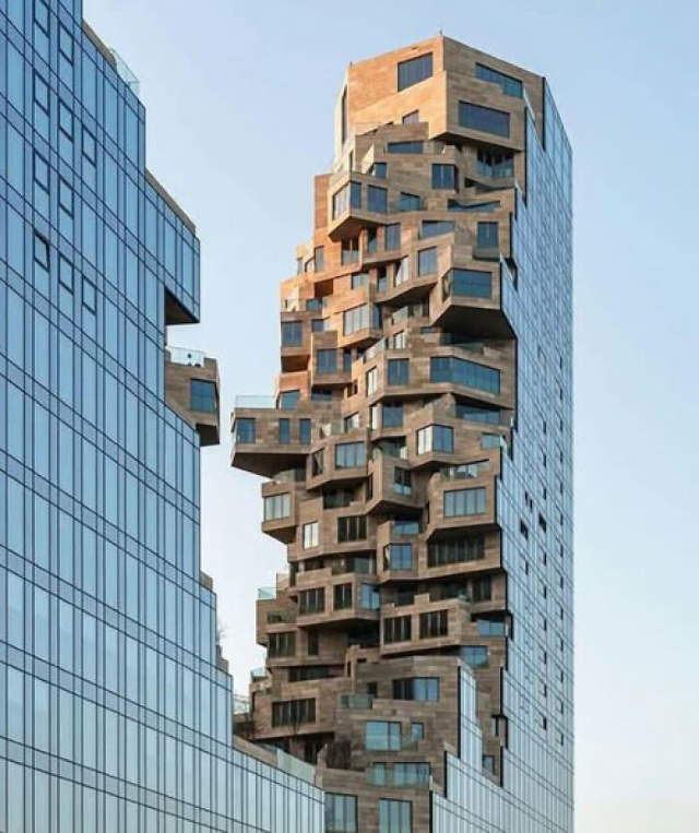 Shangrala's Crazy Architecture