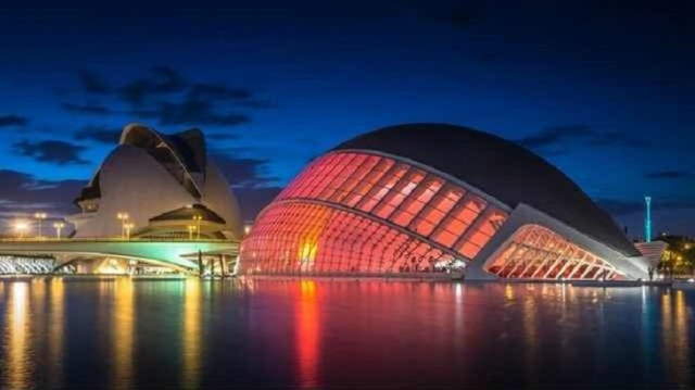 Shangrala's Beautiful Lighted Buildings