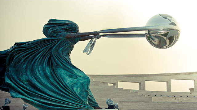 Artistic Sculptures