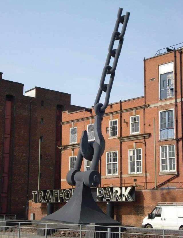 Artistic Sculptures