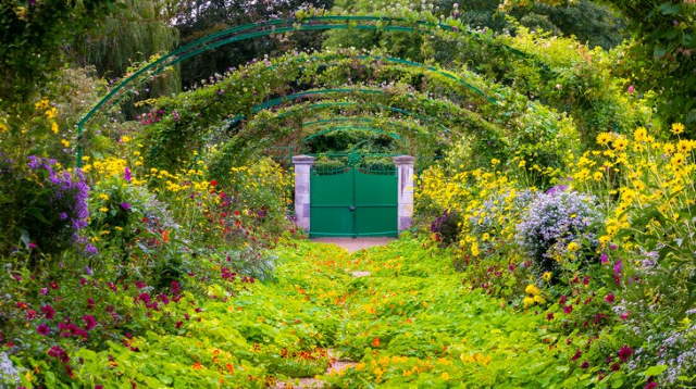 Shangrala's World's Beautiful Gardens