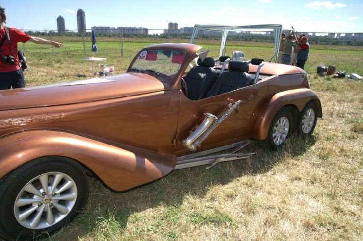 Shangrala's Car Show