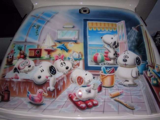 Shangrala's Freaky Art Vans